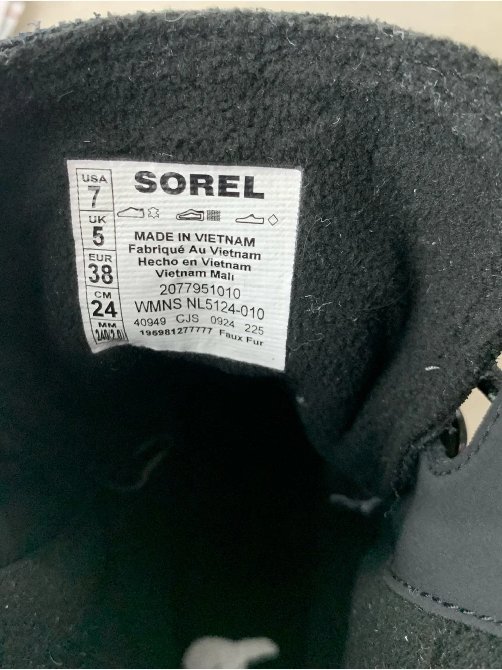 Sorel explorer iii
